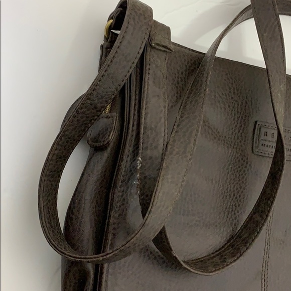 Relic | Large Brown 3 Sectioned Pebble Satchel Bag - Picture 10 of 13